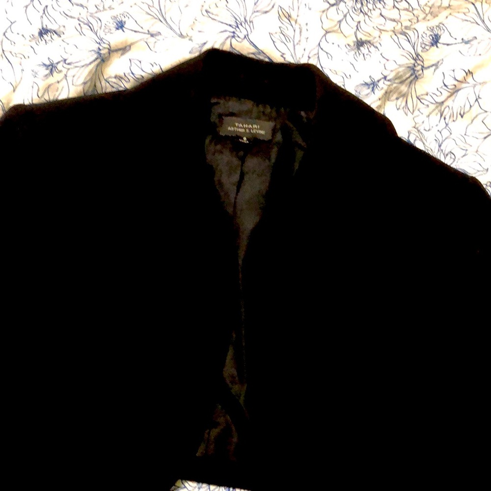 Crop jacket with bell sleeves